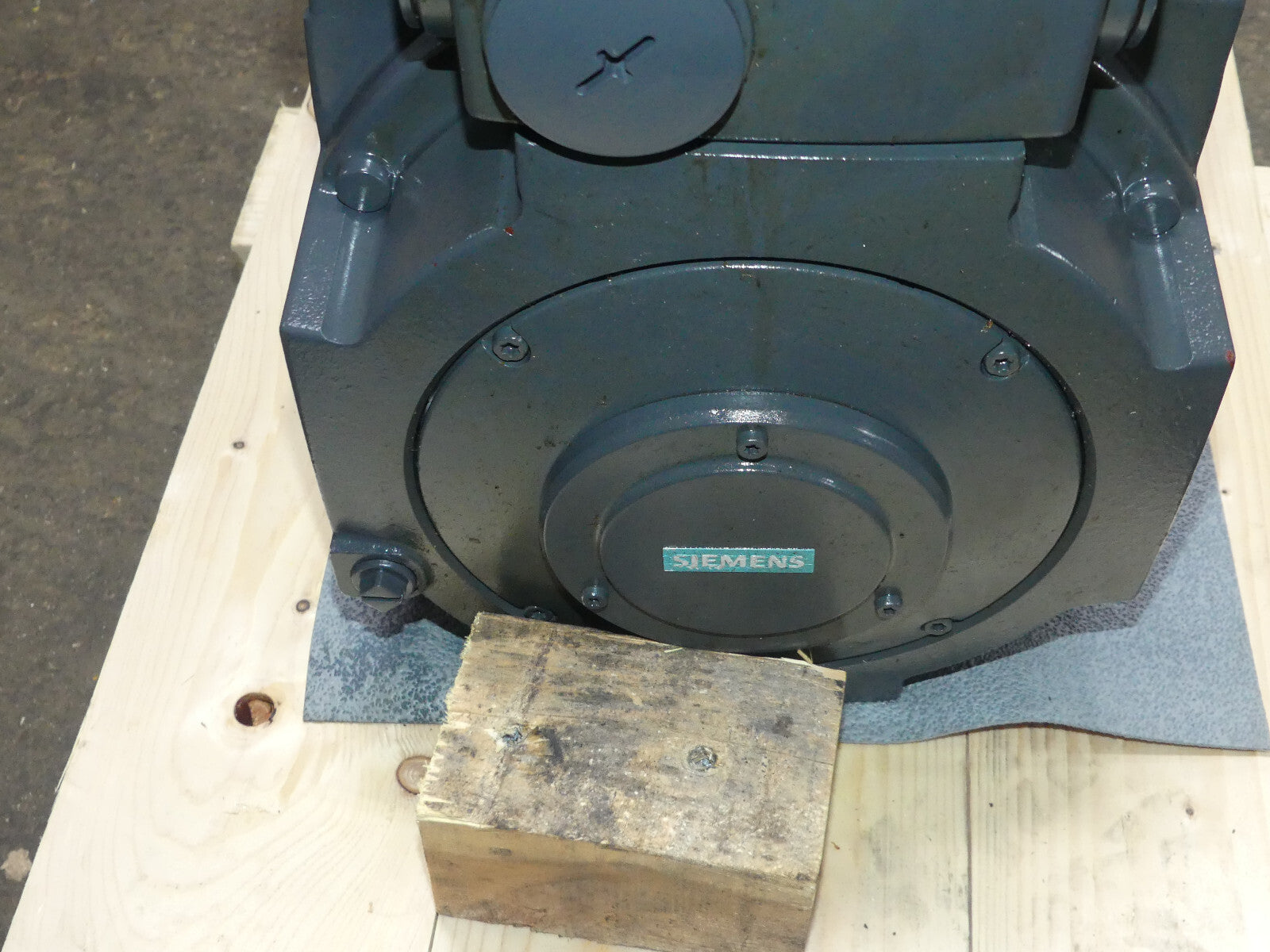 Siemens 1PH8138-1CZ22-0LA1-Z