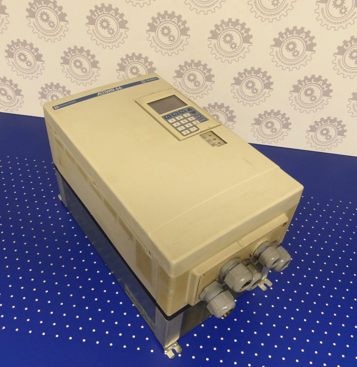 TELEMECANIQUE  ALTVAR66 ATV66D23N4