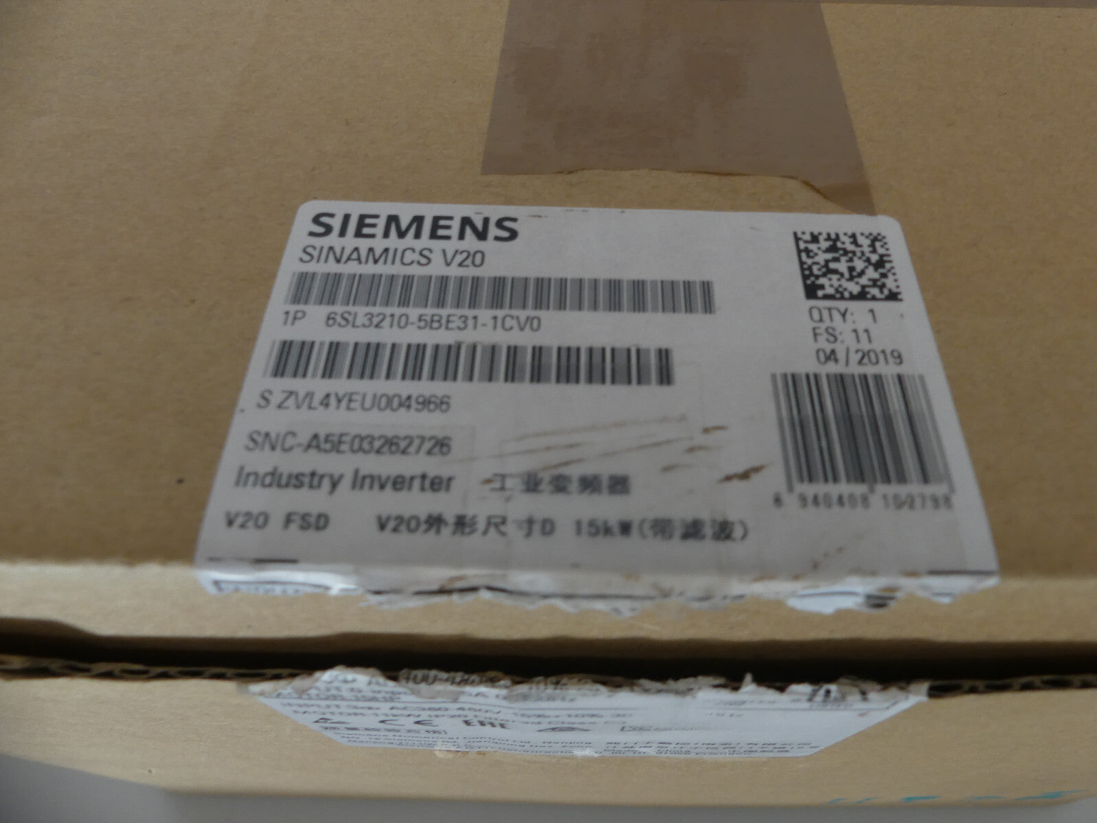 Siemens 6SL3210-5BE31-1CV0 leicht beschädigt S.Bilder