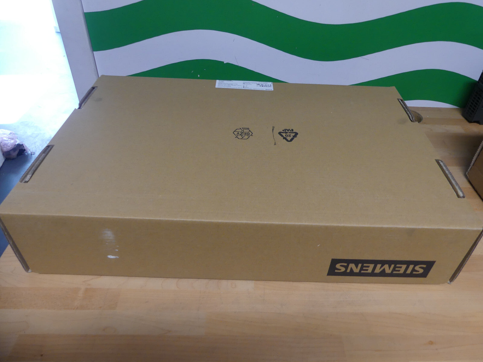 SIEMENS 6SL3120-2TE21-8AD0   6SL31202TE130AD0