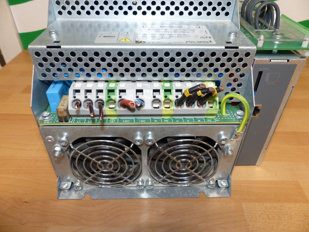 ZIEHL- ABEGG ZETADYN 3CA040-E2I1T1C1B0 Frequenzumrichter used s.Bilder