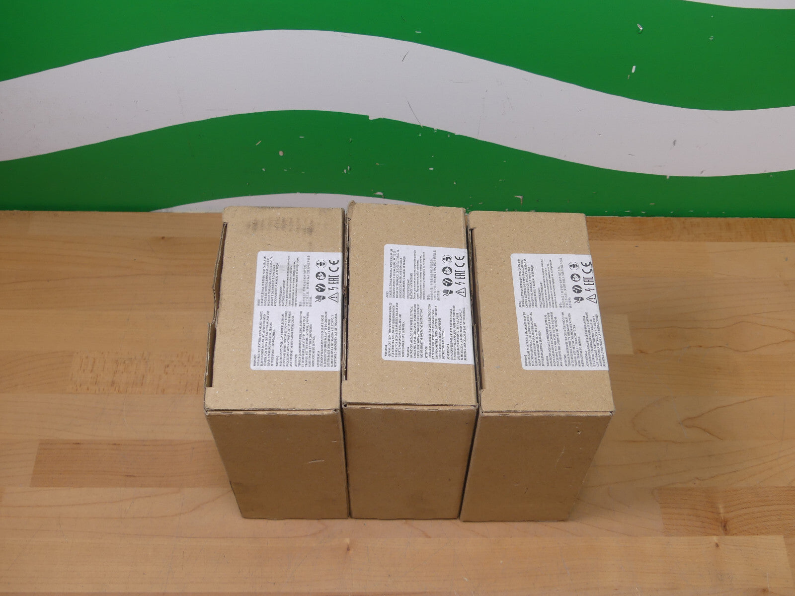 3X SIEMENS 3RV2917-4A