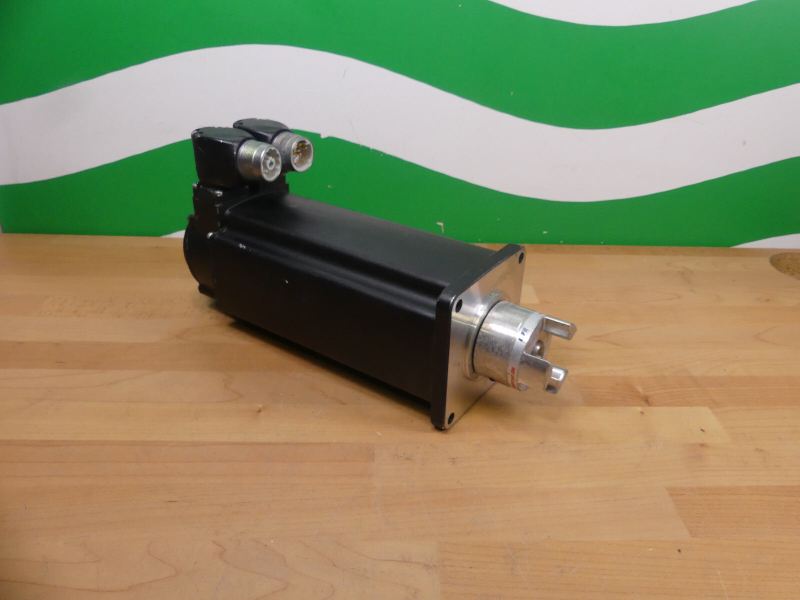 REXROTH MSK040C-0450-NN-M1-UG1-NNNN