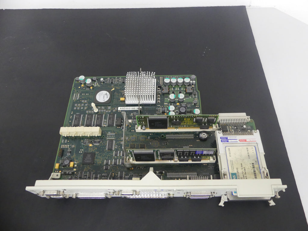 Siemens 6FC5357-0BB33-0AA0  SINUMERIK 840D/DE NCU 573.3, 650 MHZ,