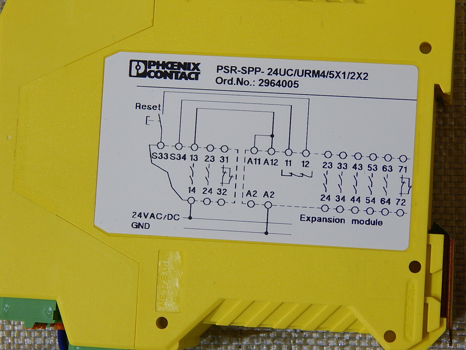 PHOENIX CONTACT PSR-SPP-24UC/URM4/5X1/2X2 // 2964005 Used