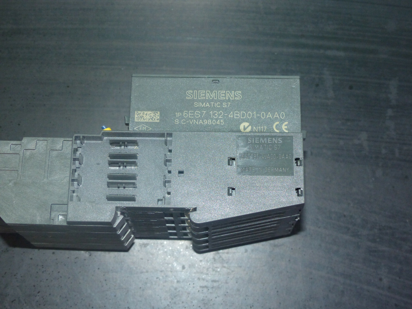 4x Siemens 6ES7 132-4BD01-0AA0 // 6ES7132-4BD01-0AA0