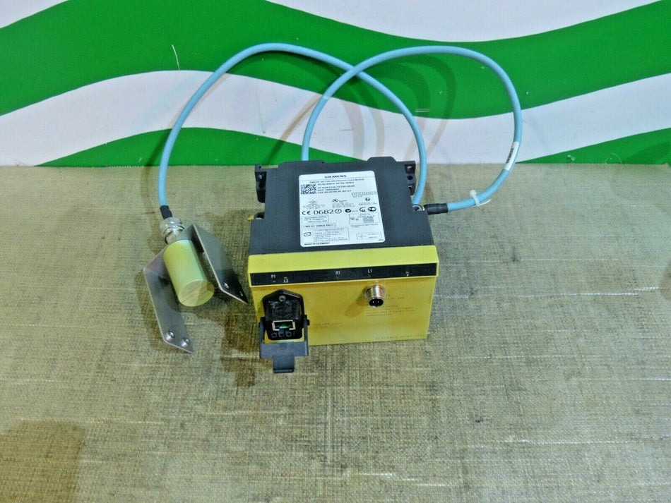 Siemens 6GK5744-1ST00-2AA6 + 6GK5793-4MN00-0AA6