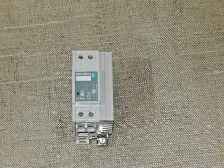 EUROTHERM Relais TE10S/25A/240V/LGC/96/00 used