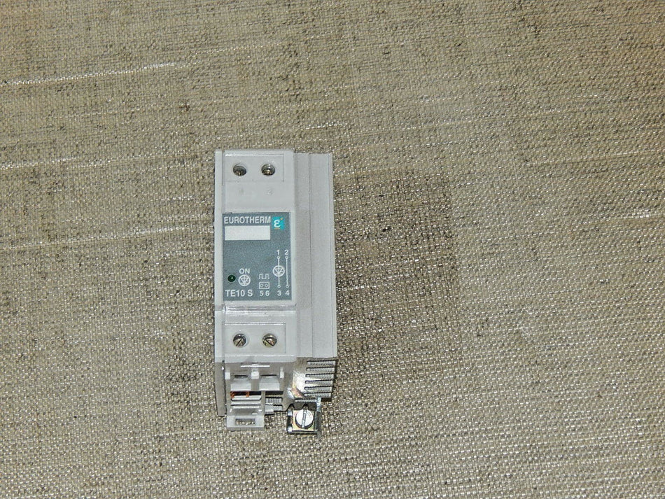 EUROTHERM Relais TE10S/25A/240V/LGC/96/00 used