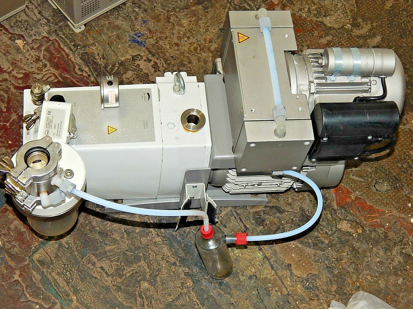 ILMVAC Chemie Chemvac Kombipumpstand Typ.109031 P 12 Z-301 Used