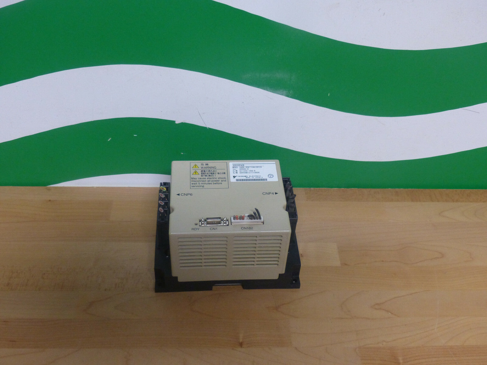 Yaskawa Servopack SGDR-SDA710A01BY29 used s.Bilder