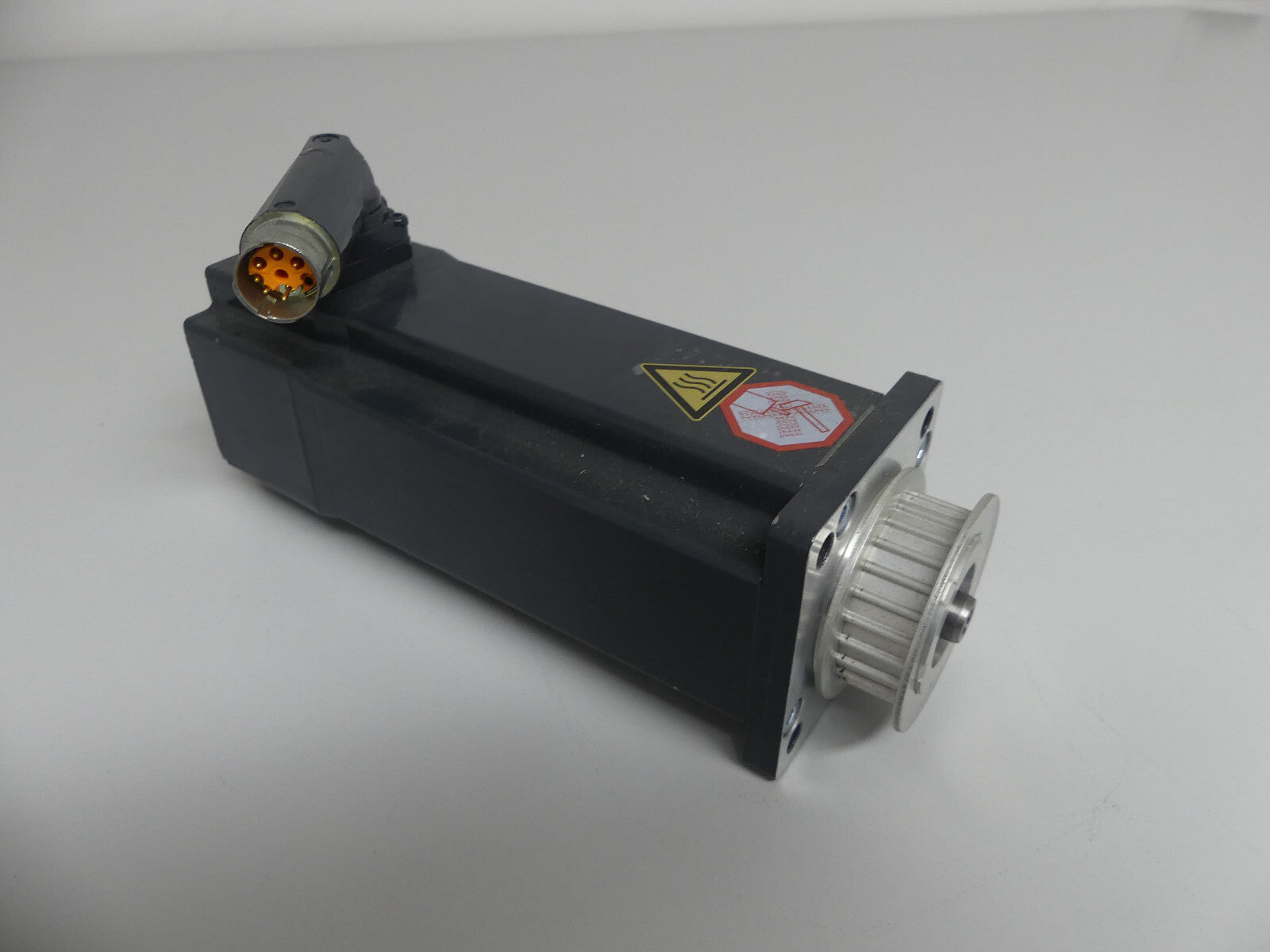 Beckhoff AM8023-0E20-0000