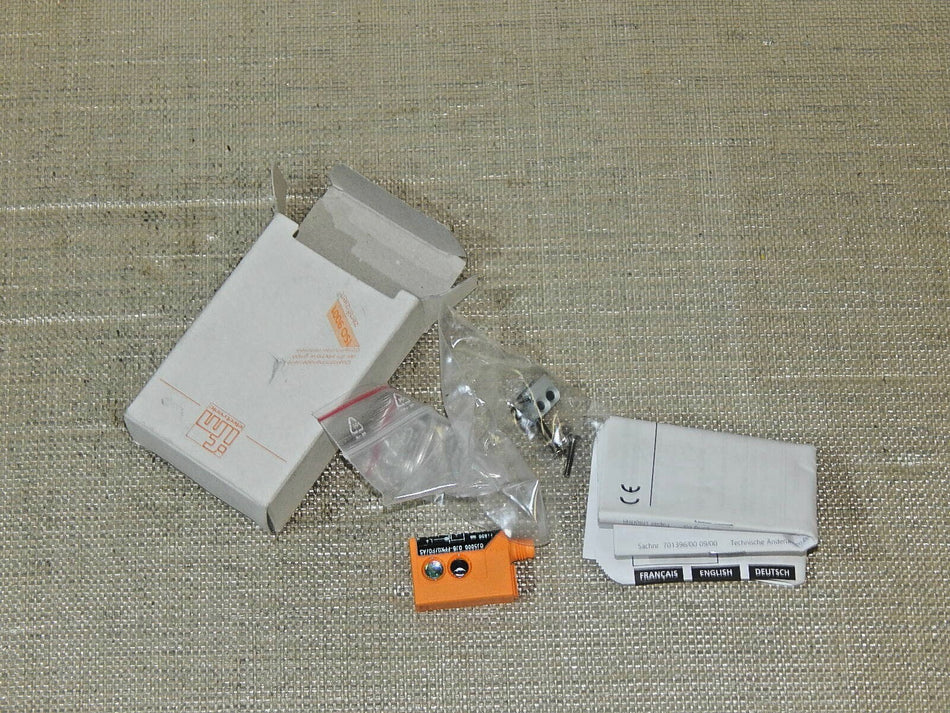  ifm Fotoelektrischer Sensor 0J5000  0JB-FPKG/F0/AS  New