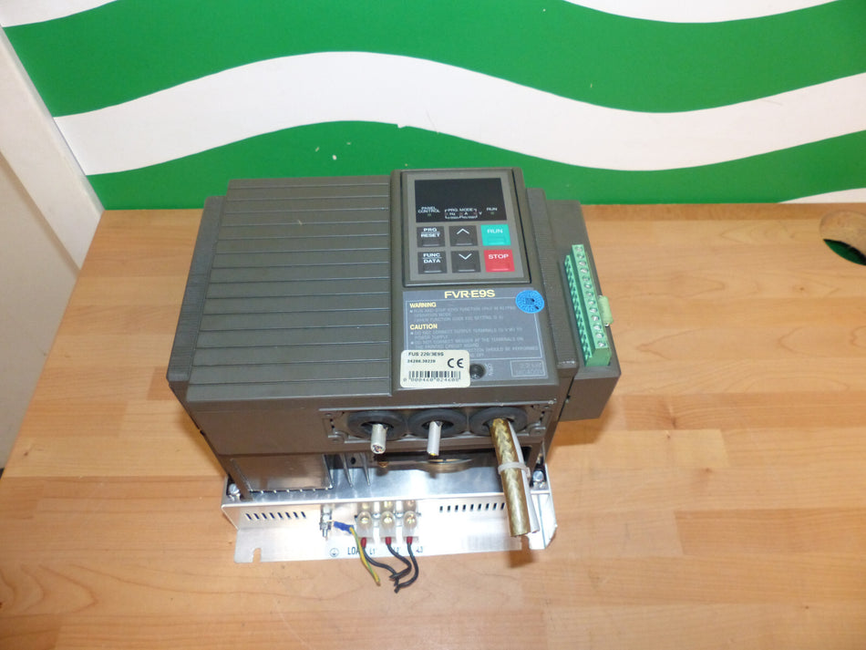 Fuji Electrinc  FVR-E9S OPC-E9S-RS used s.Bilder