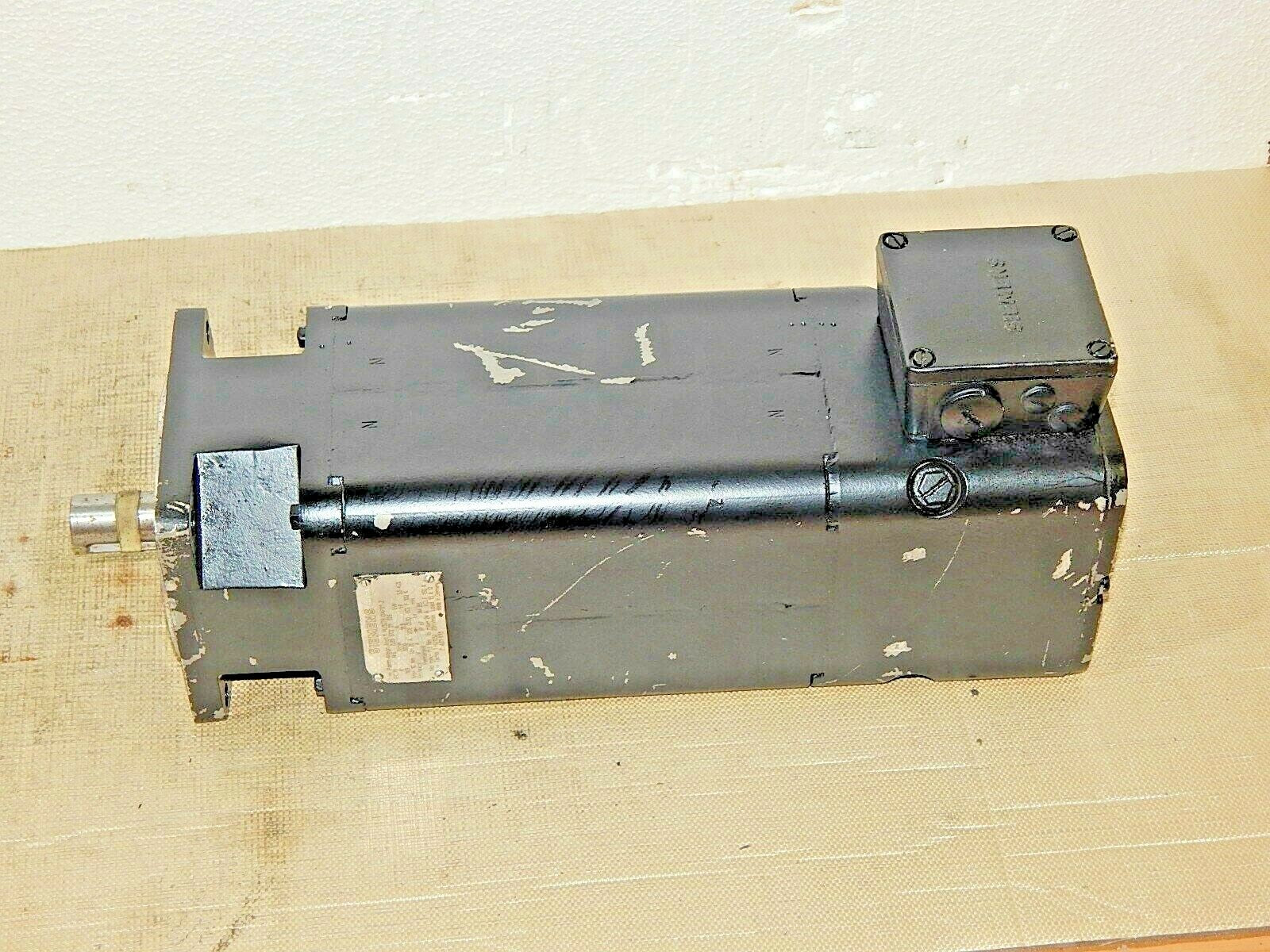  Siemens Permanent-Magnet-Motor 1HU3076-0AF01-Z used s.Bilder