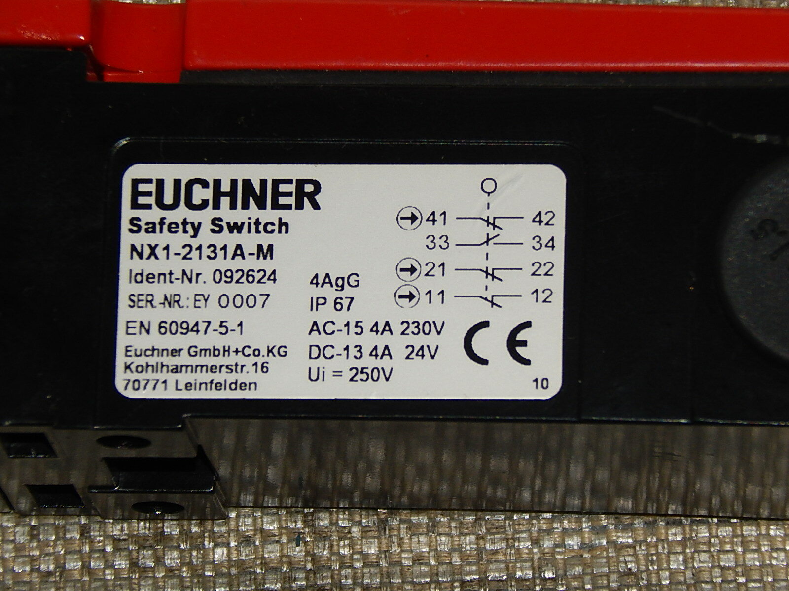 Euchner  NX1-2131A-M  092624 Safety Switch 
