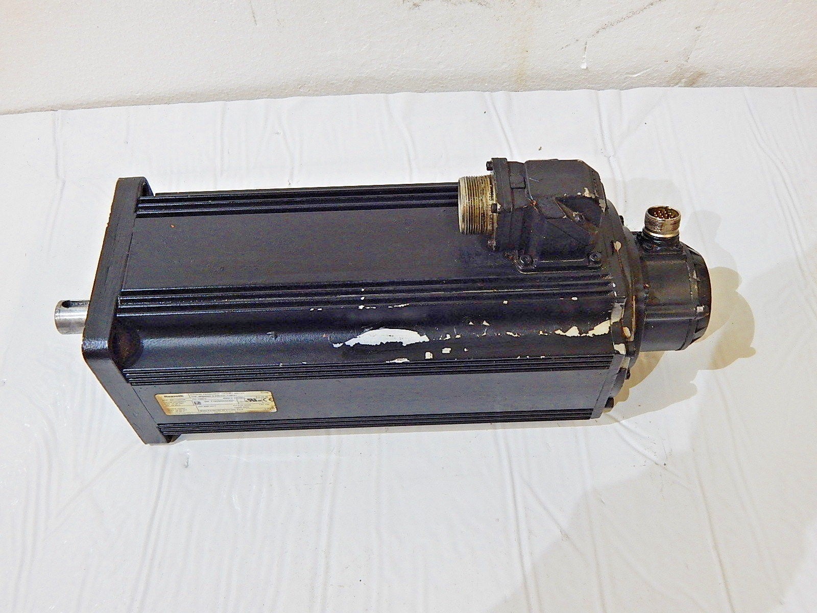 Rexroth Indramat Servomotor MDD093B-N-020-N2L-110PA0  Used