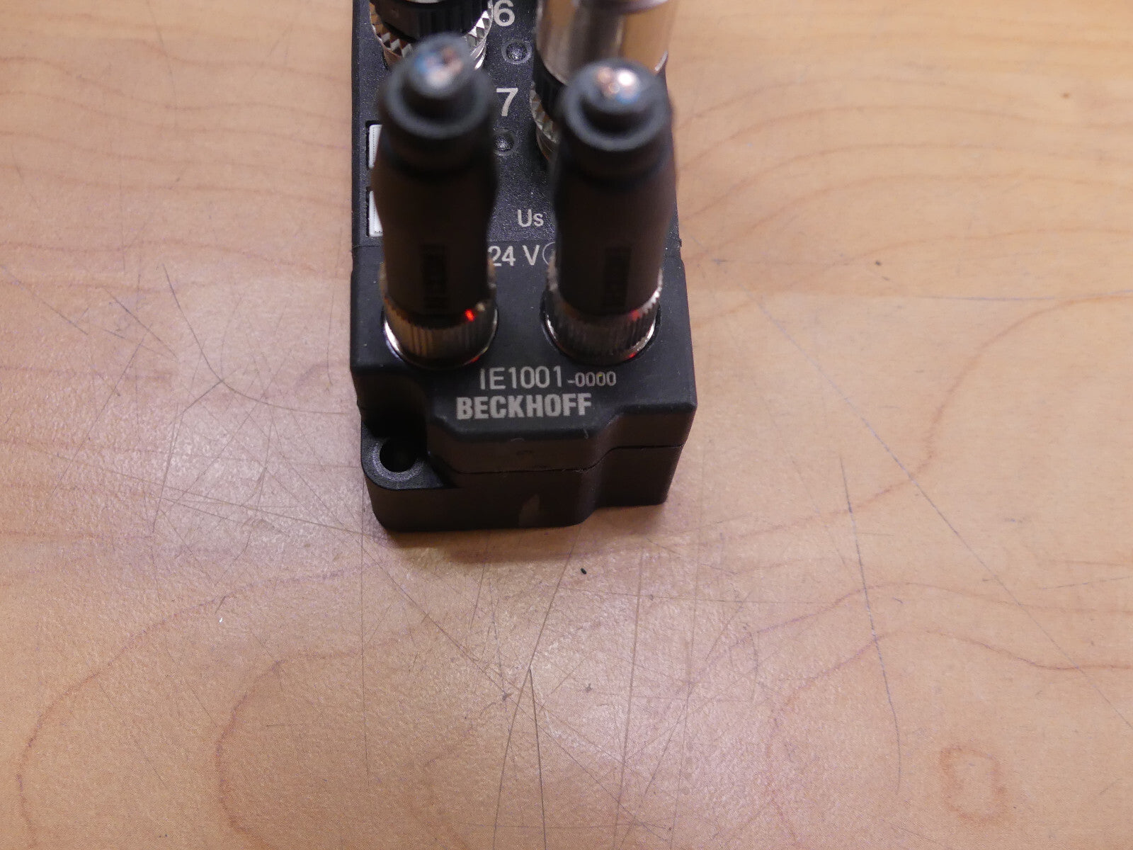 5 x Beckhoff IE1011-0000