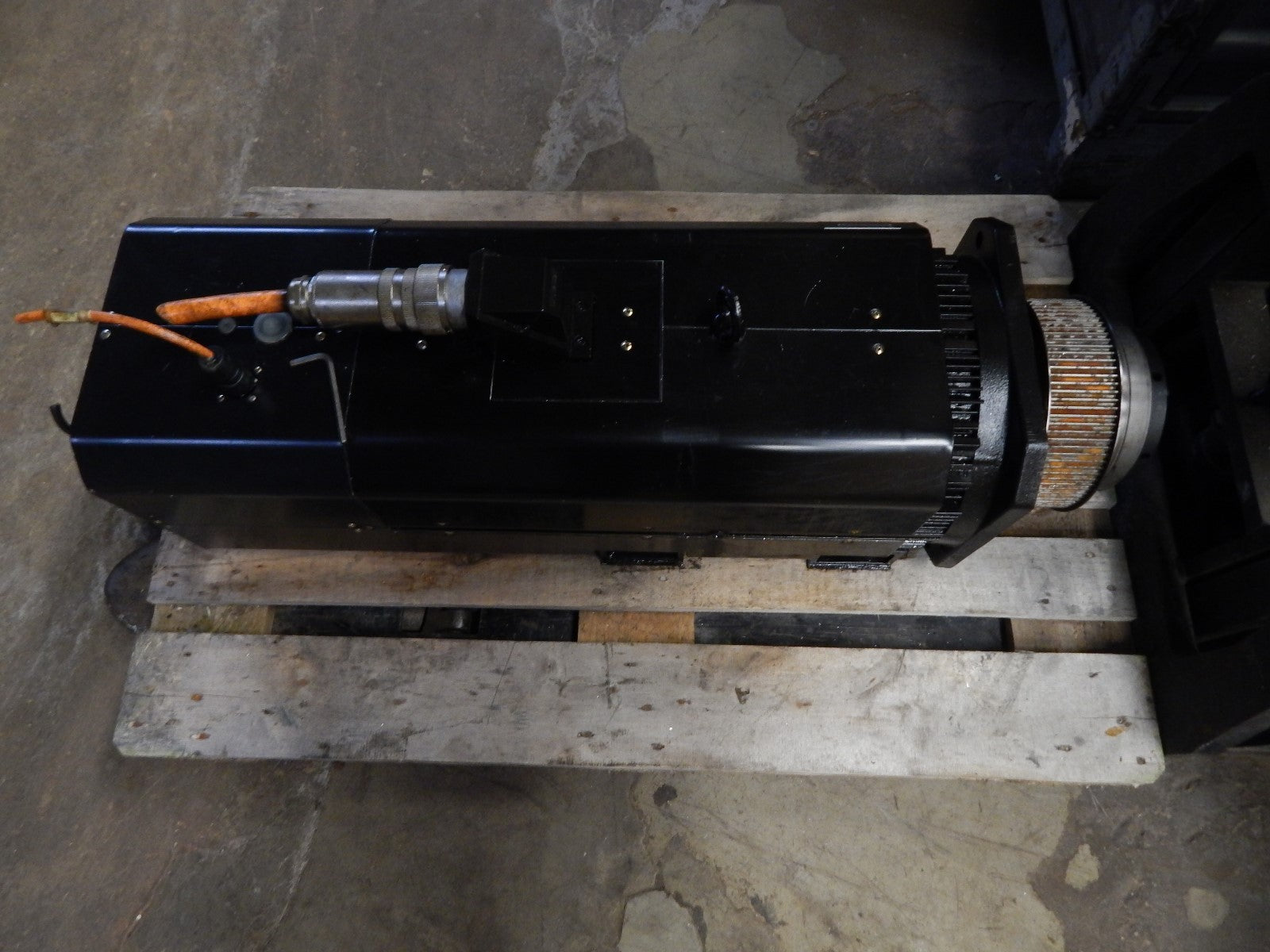 REXROTH Indramat   2AD164B-B350B1-DS47-C2N1  Used