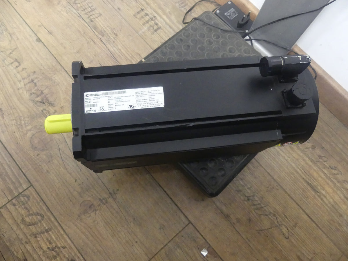 Control Techniques Brushless AC Servomotor 142U2E200CACAA165240 s.BIlder