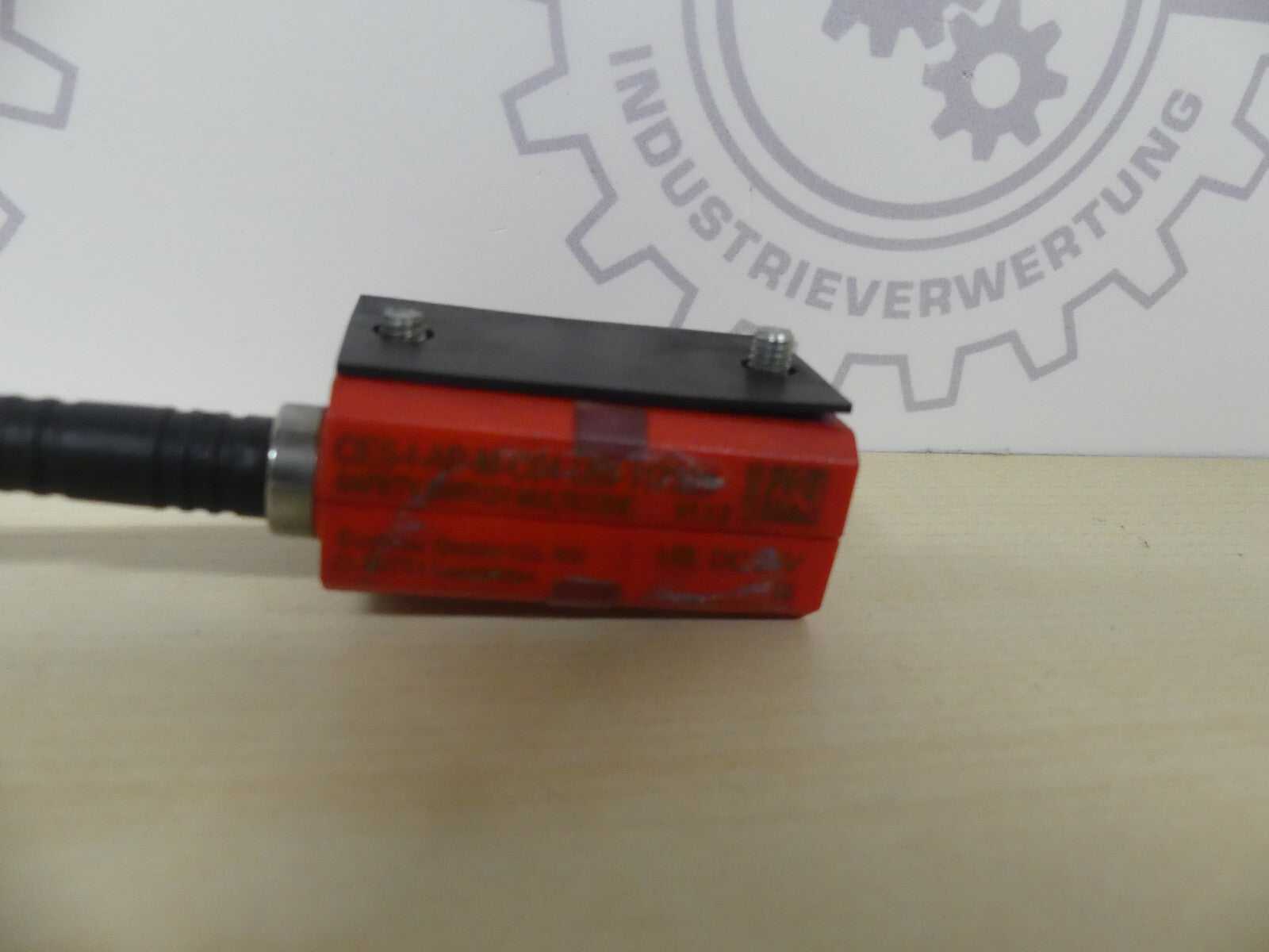 EUCHNER CES-I-AP-M-C04-USI-117323