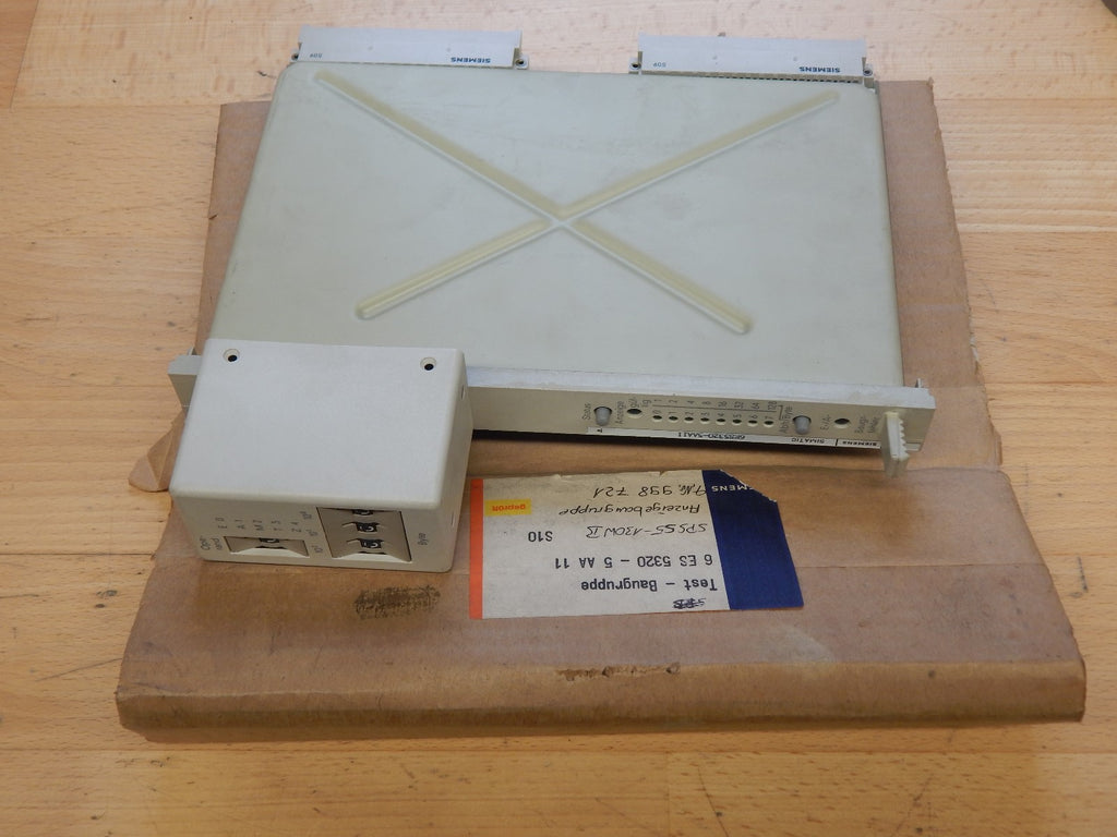 SIEMENS SIMATIC 6ES5320-5AA11 Anzeigebaugruppe