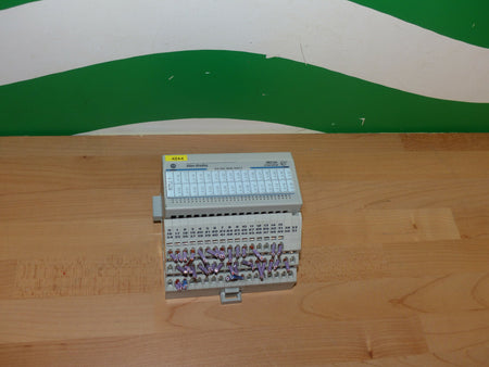 Allen-Bradley Flex I/O 1794-IB32 // 1794IB32 used