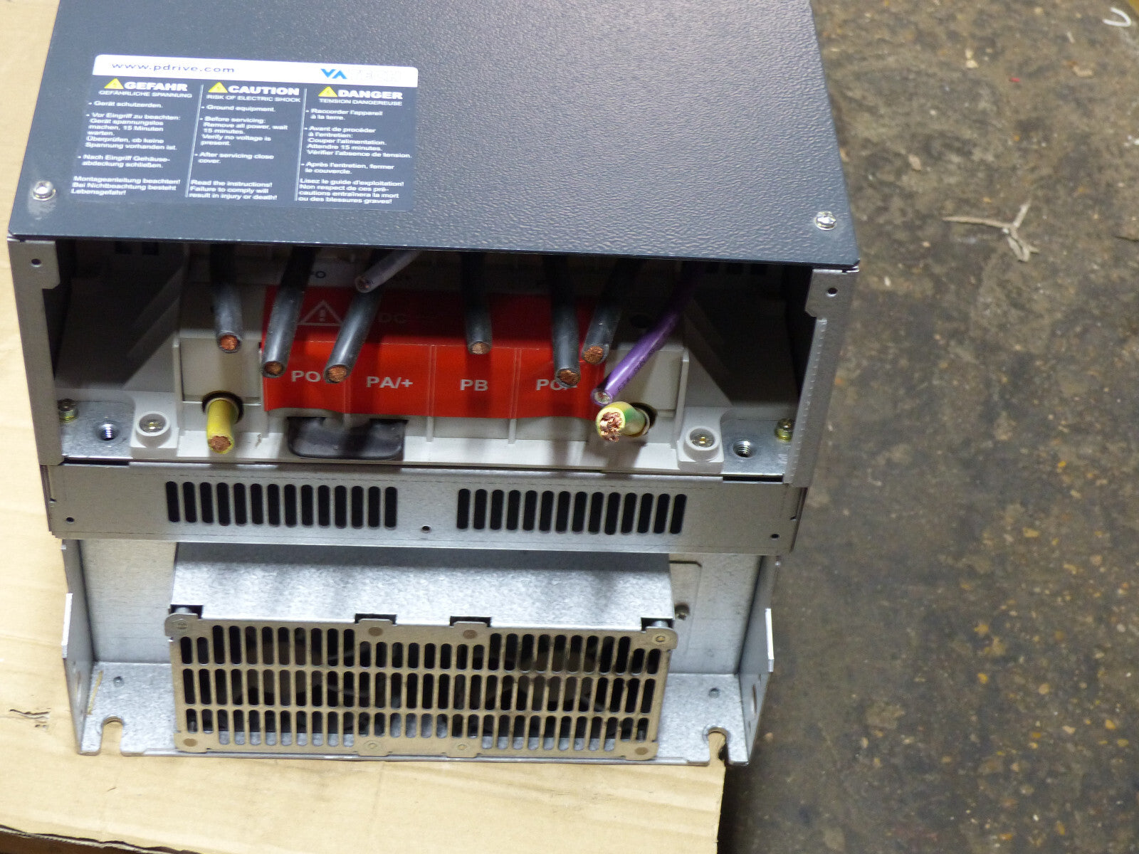 schneider pdrive mx eco 4v45  me4d45aaa inverter  45kw-65kva-60hp s.Bilder