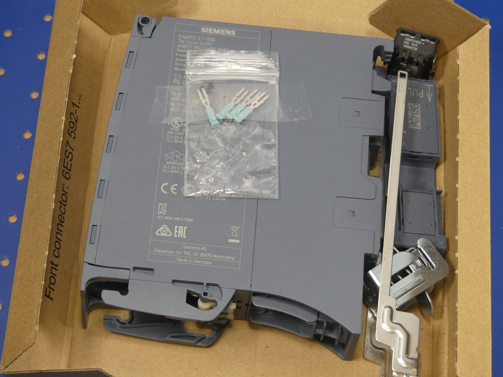 Siemens 6ES7550-1AA00-0AB0   6ES7 550-1AA00-0AB0