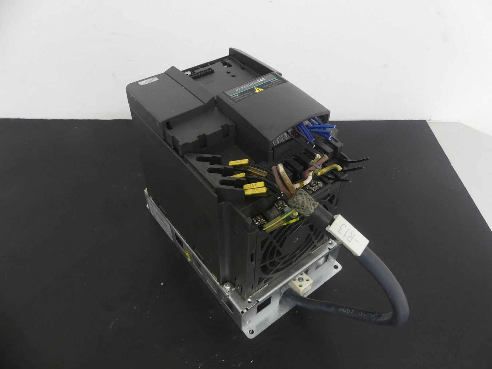 Siemens Micromaster 440 6SE6440-2AD22-2BA1