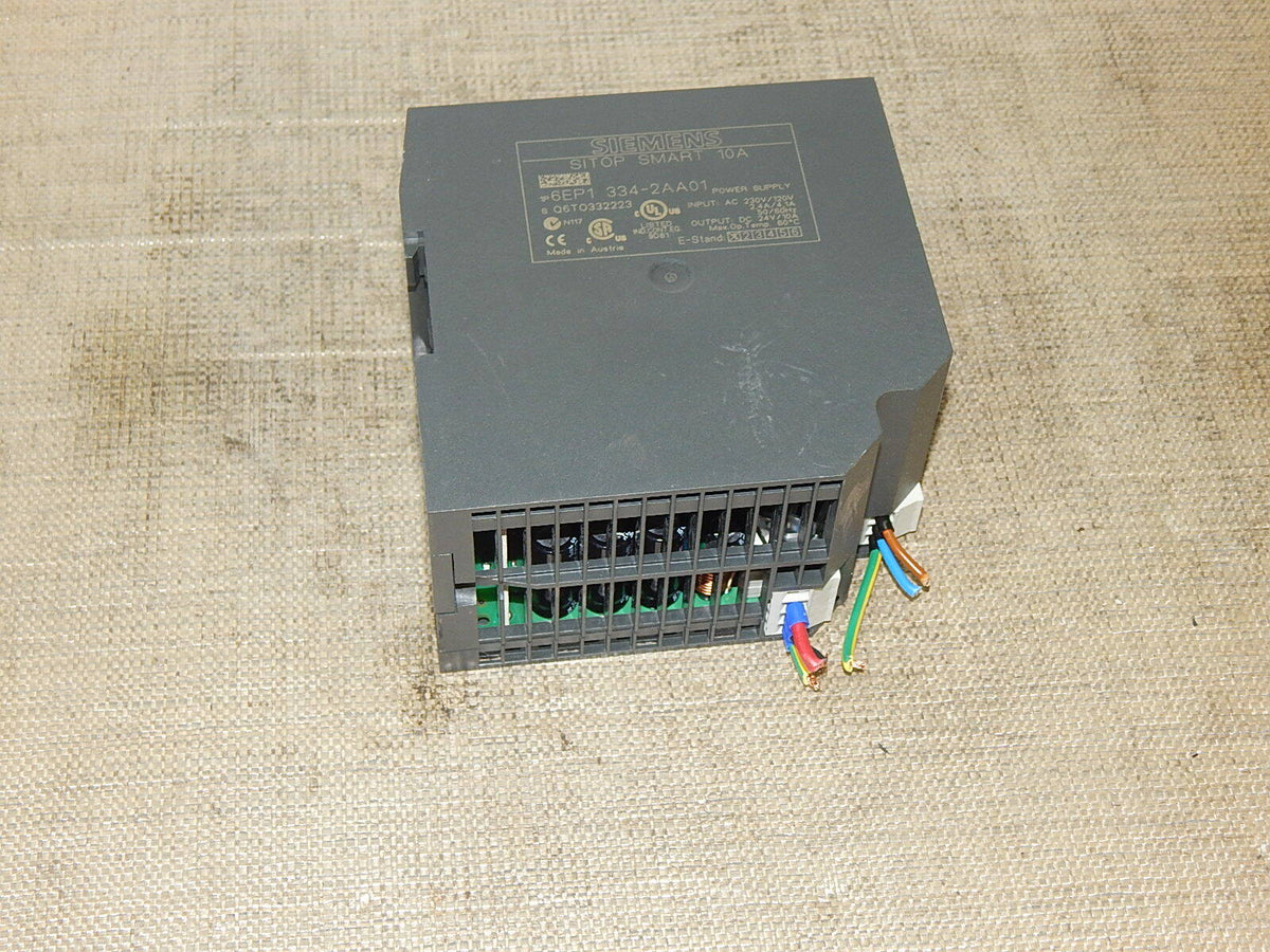 Siemens sitop smart 10A  6EP1 334-2AA01 // 6EP1334-2AA01 / E.1  used