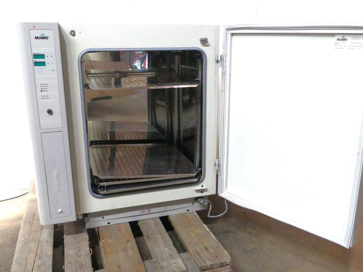 Nuaire NU-4500E CO2 Water-Jacketed Incubator