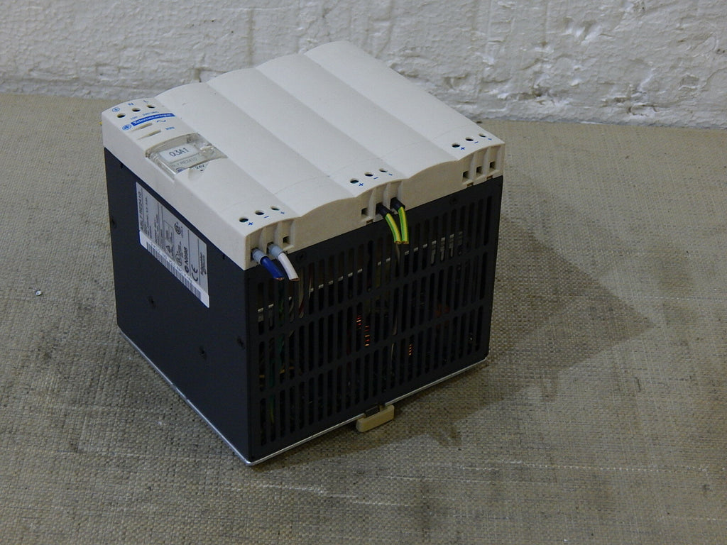  ABL7 RE2410 Telemecanique ABL7RE2410 used 