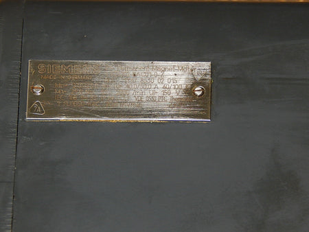 SIEMENS 3~Permanent-Magnet-Motor 1FT5102-0AC01-0-Z Used