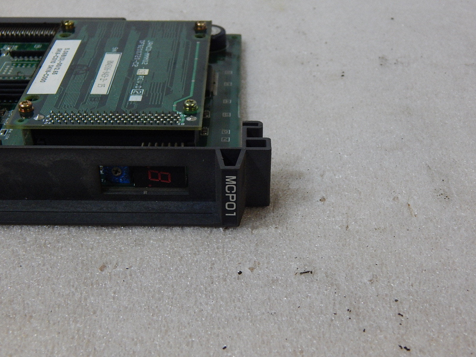 YASKAWA   JANCD-MCP01 REV.D04  DF9200650-C0N  Used