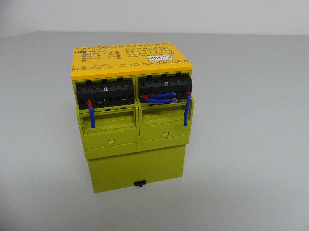 Pilz PNOZ X11P 230-240VAC 24VDC 7n/o 1n/c 2so 777086