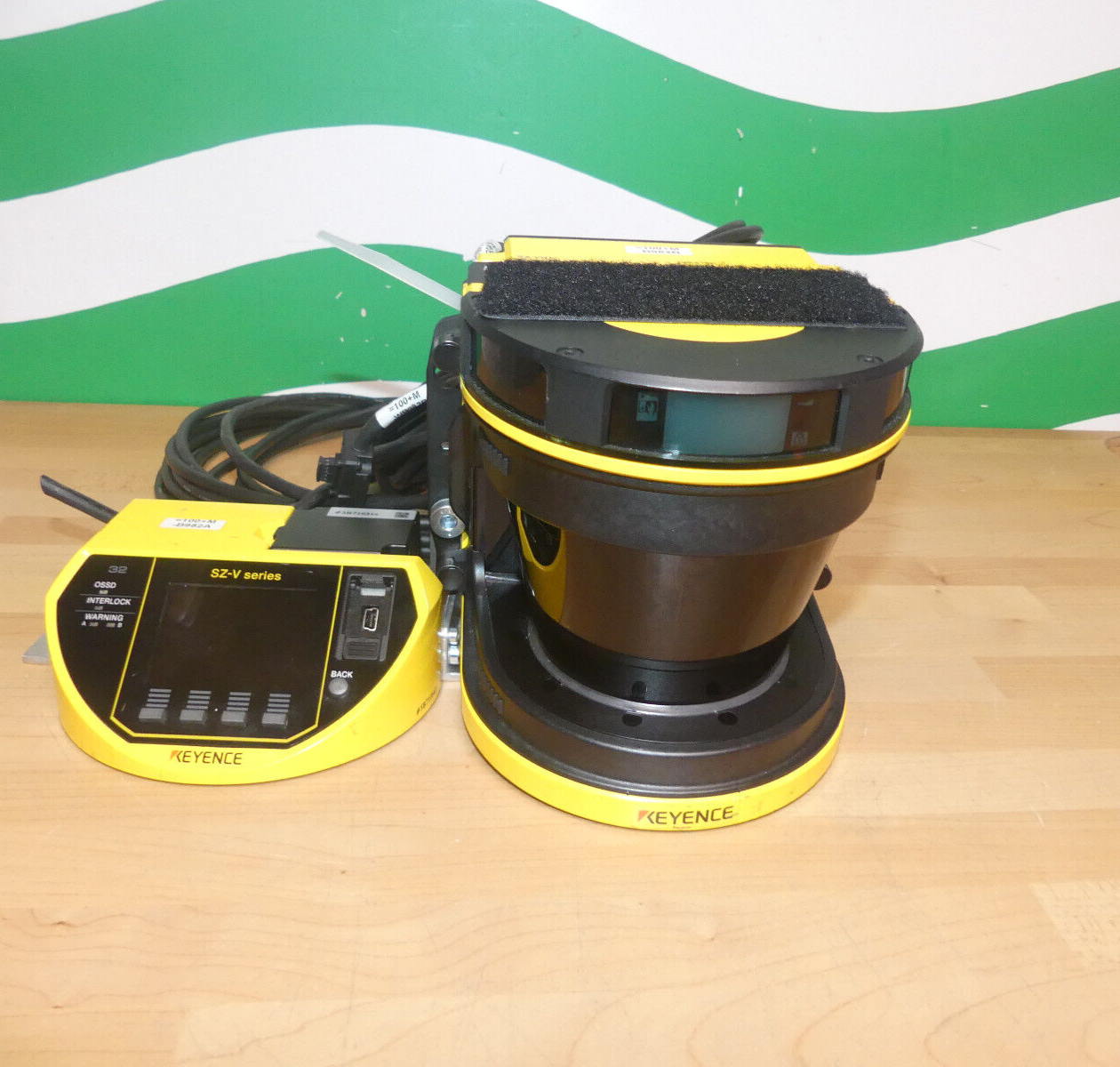 Keyence SZ-VH1 +SZ-V series Sicherheits-Laserscanner