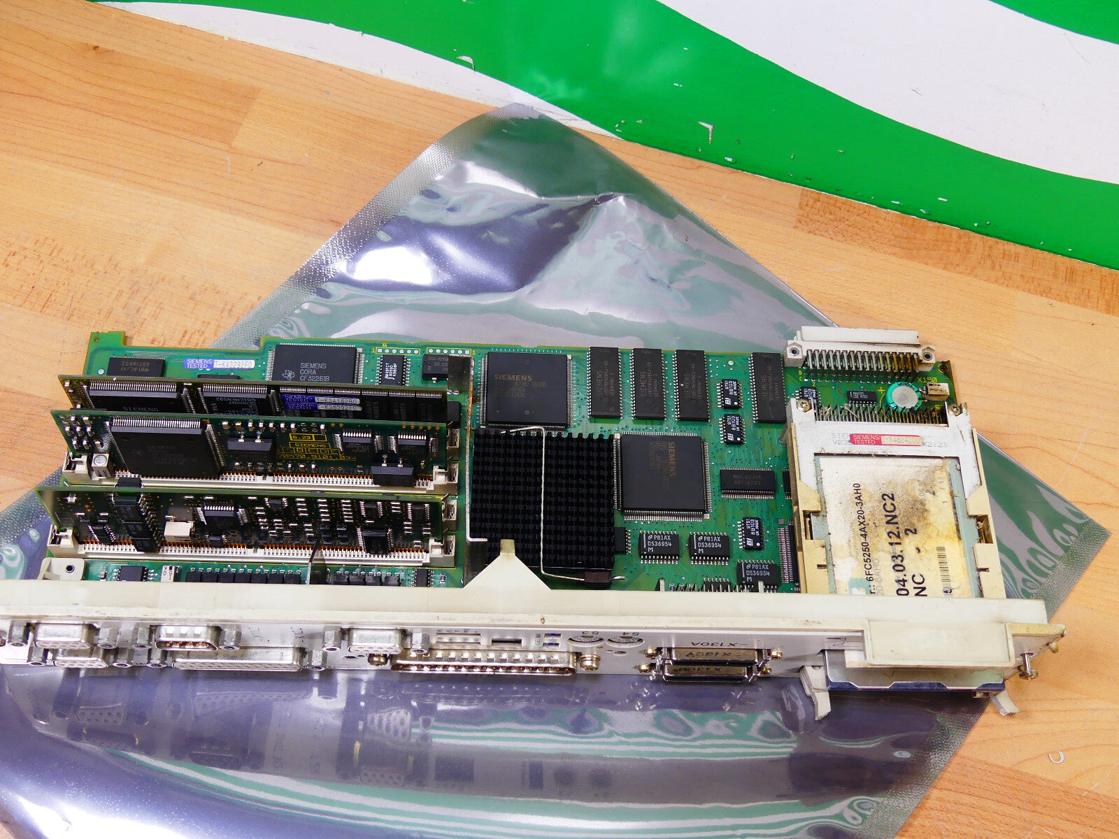 Siemens Sinumerik 840D NCU 572.2   6FC5357-0BA21-1AE1 s.Bilder