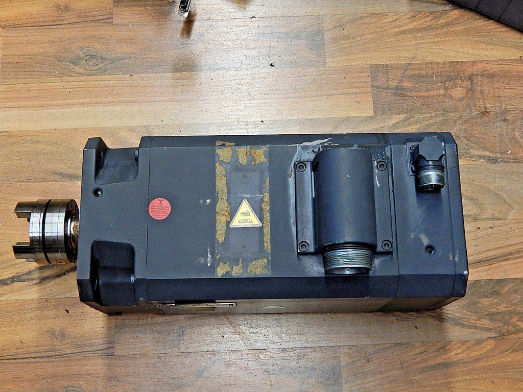 SIEMENS SERVOMOTOR  1FT6084-1AF71-1EH1 Used