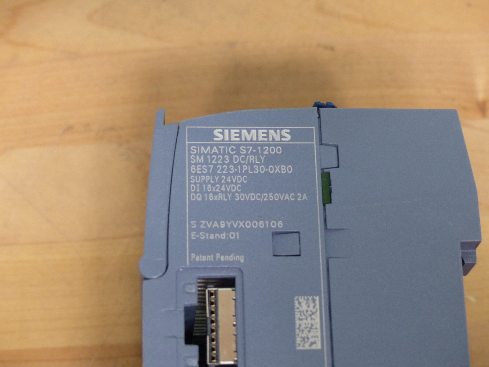 Siemens Simatic S7-1200 6ES7223-1PL30-0XB0 used