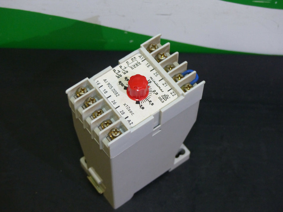 E. Dold AI905.0082