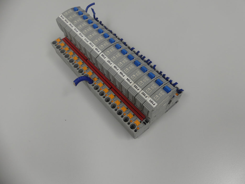 16x Phoenix Contact CB TM1 6A SFB P