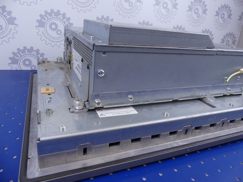 Siemens Simatic HMI IPC677C 6AV 7893-0BH32-1BC0   6AV7893-0BH32-1BC0