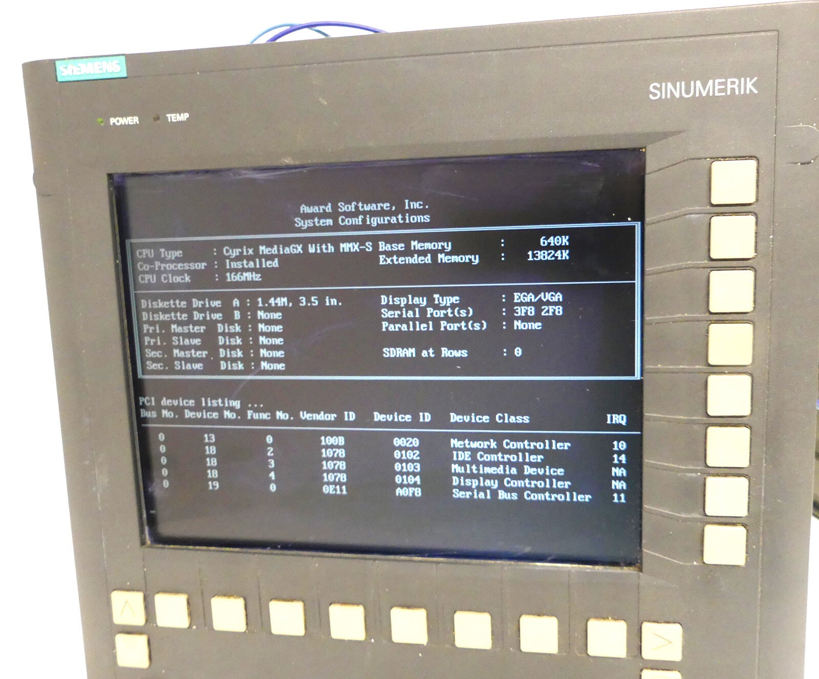 Siemens 6FC5203-0AF04-0AA0 + 6FC5210-0DF00-0AA0
