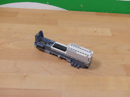 Siemens Simatic S7 6ES7 193-6BP00-0DU0  6ES7193-6BP00-0DU0