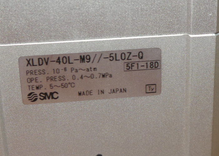 SMC XLDV-40L-M9 -5L0Z-Q  XLDV-40L-M9-5L0Z-Q high vacuum valve