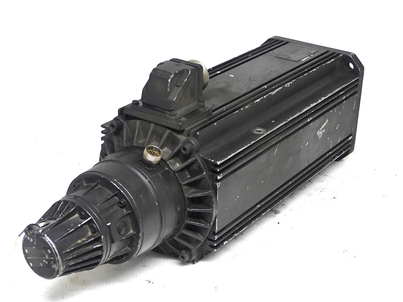 Rexroth/Indramat MAC112D-0-ED-4-C/130-A-1/WI520LV/S005 (leicht beschädigt)