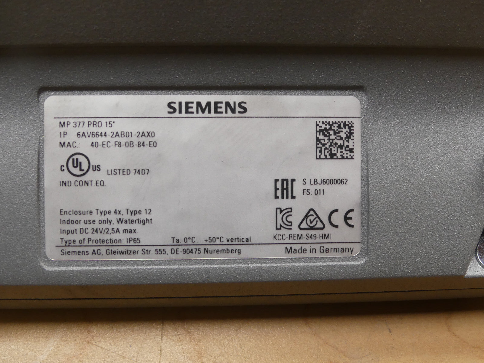 Siemens 6AV6 644-2AB01-2AX0   6AV6644-2AB01-2AX0