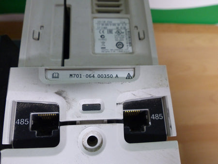 Nidec CONTROL TECHNIQUES UNIDRIVE M700-064 00350A 18.5kW  onhe deckel s.Bilder