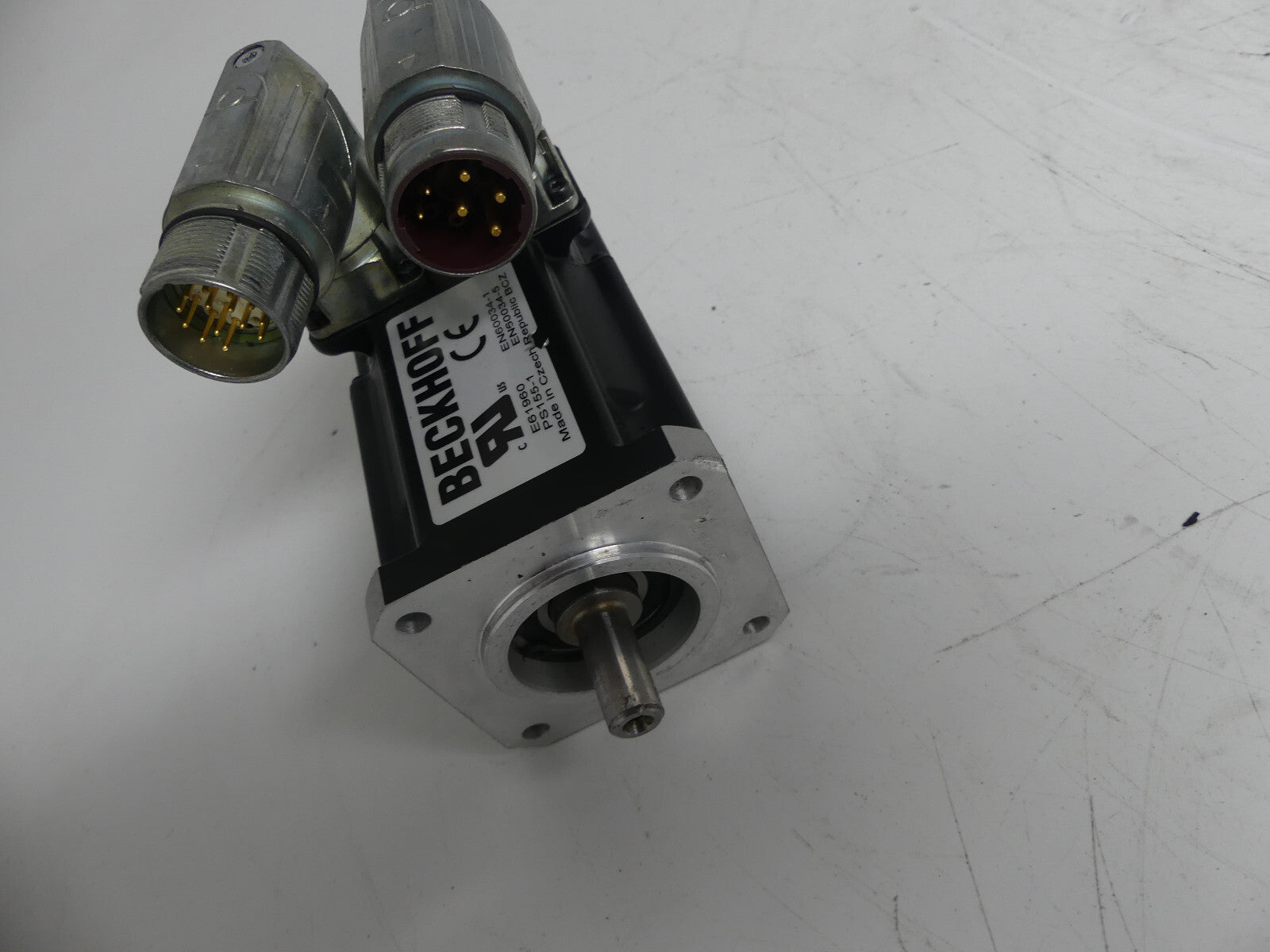 Beckhoff  AM3021-0C30-0000